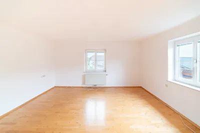 4-Zimmer-Wohnung mieten in Braunau am Inn – 95 m², € 1.200 – Bild 3 von 10