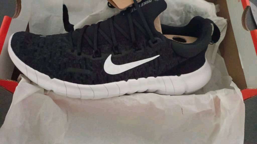 Neue Nike free run 5.0 Schuhe Gr.41 90 6845 Hohenems willhaben