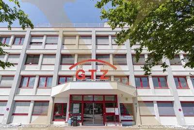 Gewerbeimmobilie mieten in Wels – 140 m², € 1.763