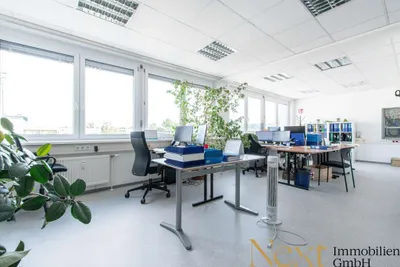 Gewerbeimmobilie mieten in Wels – 140 m², € 1.763 – Bild 2 von 8
