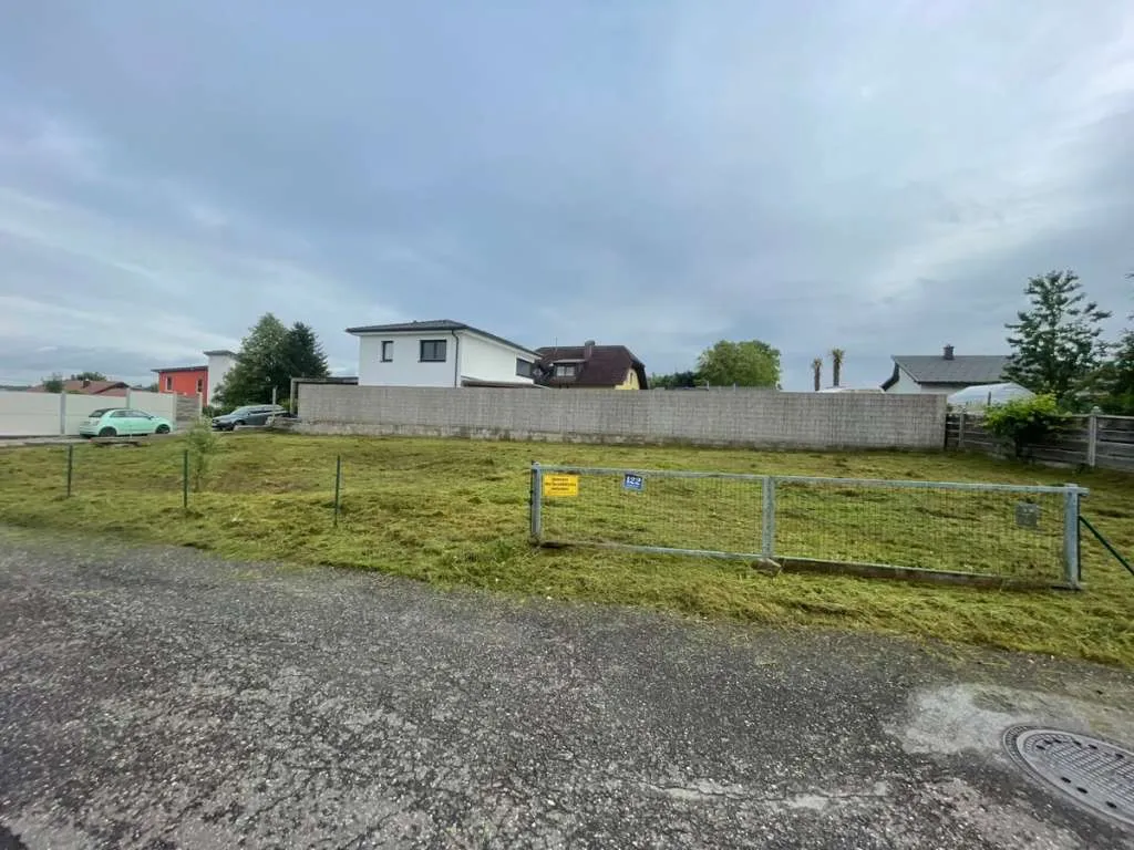 Bauparzelle ist Vollaufgeschlossen mit Planungsvorschlag - Ansicht 3