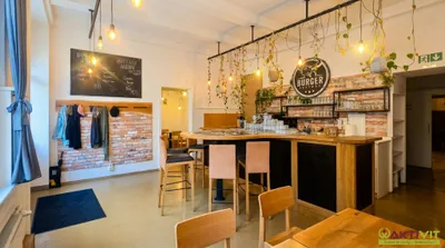 4-Zimmer-Gewerbeimmobilie mieten in Graz – 160 m², € 1.783