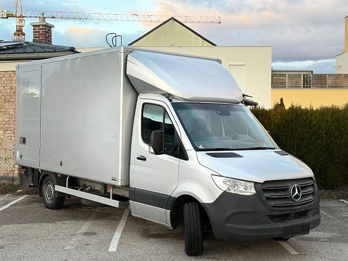 Mercedes-Benz Sprinter
