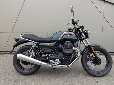 Moto Guzzi V7 Special Frühlings-Special