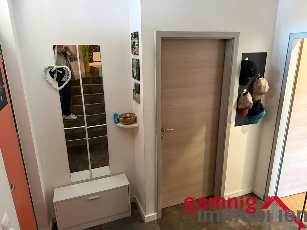Besondere und modernisierte Dreizimmerwohnung mit Seltensheitswert in Krumpendorf aWS - Ansicht 2