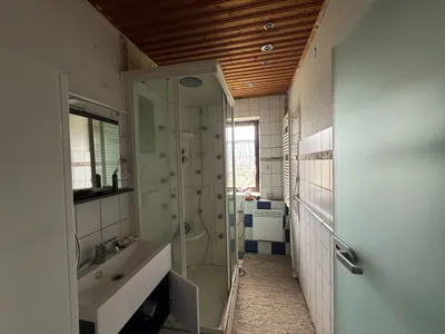 9-Zimmer-Haus kaufen in Braunau am Inn – 663 m², € 229.000 – Bild 6 von 7