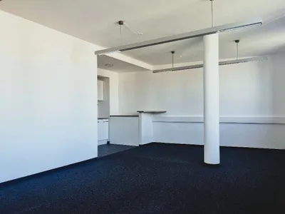 3-Zimmer-Gewerbeimmobilie mieten in Linz Land – 83 m², € 955 – Bild 9 von 24