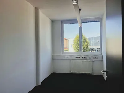 3-Zimmer-Gewerbeimmobilie mieten in Linz Land – 83 m², € 955 – Bild 15 von 24