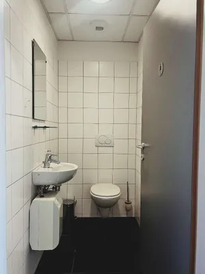 3-Zimmer-Gewerbeimmobilie mieten in Linz Land – 83 m², € 955 – Bild 18 von 24