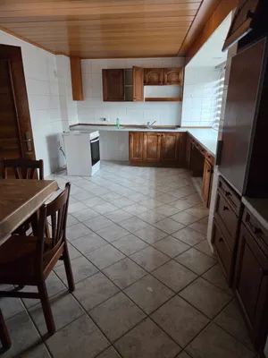 3-Zimmer-Wohnung mieten in Perg – 75 m², € 400