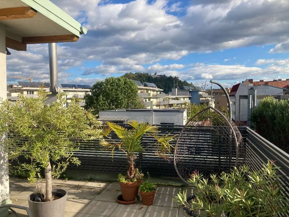 Exklusive Penthouse-Wohnung mit riesiger Dachterrasse & Schloßbergblick (Bezirk Lend, Graz) - Ansicht 3