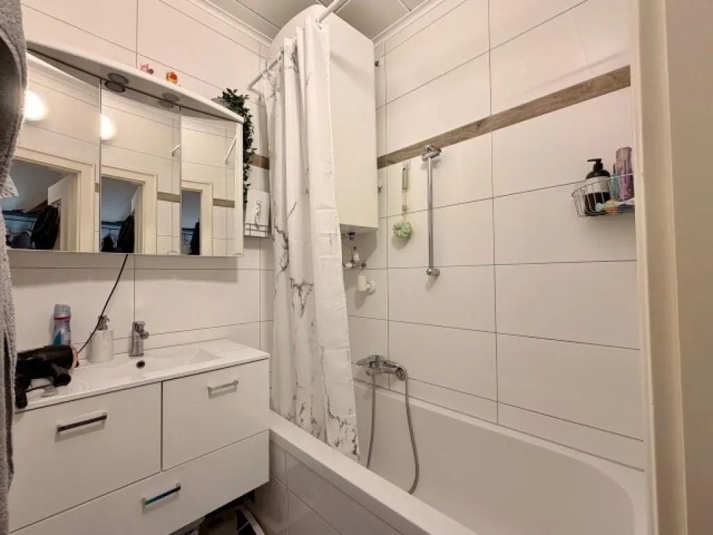 Attraktive Wohnung im 8. Stock mit großzügigem Westbalkon in Graz-Wetzelsdorf - Ansicht 3