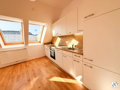 Wallensteinplatz - DG Traum mit 2 Terrassen und Klimaanlage – Bild 3