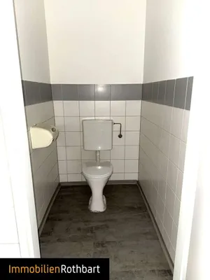 1-Zimmer-Gewerbeimmobilie mieten in Bruck-Mürzzuschlag – 61 m², € 476 – Bild 9 von 9