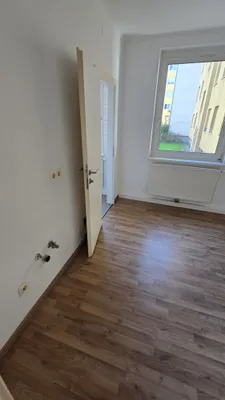 1-Zimmer-Wohnung mieten in Amstetten – 44 m², € 470 – Bild 7 von 9