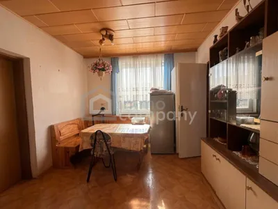 5-Zimmer-Haus kaufen in Neunkirchen – 150 m², € 249.000 – Bild 4 von 9