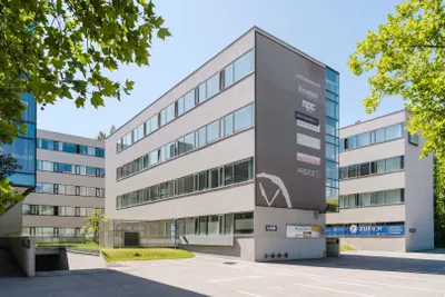 4-Zimmer-Gewerbeimmobilie mieten in Vöcklabruck – 185 m², € 2.314 – Bild 11 von 27
