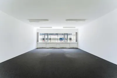 4-Zimmer-Gewerbeimmobilie mieten in Vöcklabruck – 185 m², € 2.314 – Bild 13 von 27