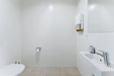 4-Zimmer-Gewerbeimmobilie mieten in Vöcklabruck – 185 m², € 2.314 – Bild 26 von 27