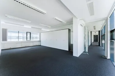4-Zimmer-Gewerbeimmobilie mieten in Vöcklabruck – 185 m², € 2.314 – Bild 5 von 27