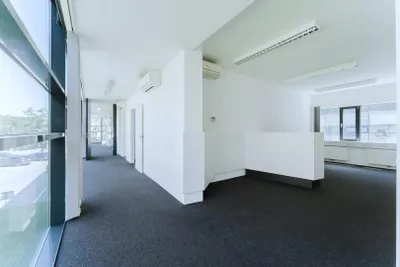 4-Zimmer-Gewerbeimmobilie mieten in Vöcklabruck – 185 m², € 2.314 – Bild 18 von 27