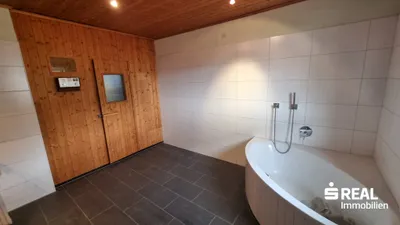 6-Zimmer-Wohnung kaufen in Innsbruck-Land – 142 m², € 435.000 – Bild 8 von 20