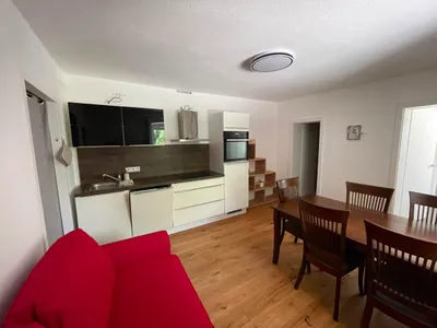 3-Zimmer-Wohnung mieten in Gmunden – 52 m², € 1.190 – Bild 2 von 14