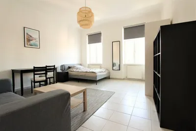 Kurzzeitvermietung! Schön möblierte1-Zimmer-Wohnung in Traumlage!
