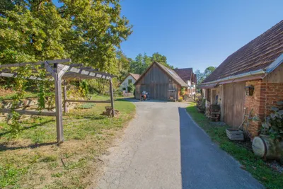 8-Zimmer-Haus kaufen in Hartberg-Fürstenfeld – 359 m², € 979.000 – Bild 9 von 85