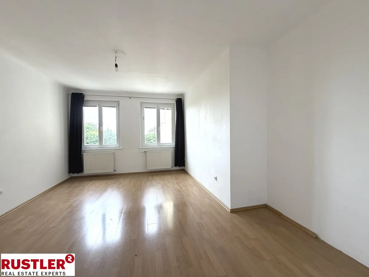 Attraktive Lage - Helle 3 Zimmer-Wohnung mit Loggia - Ansicht 2