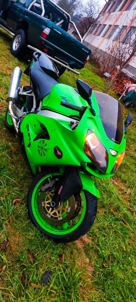 Kawasaki ZX