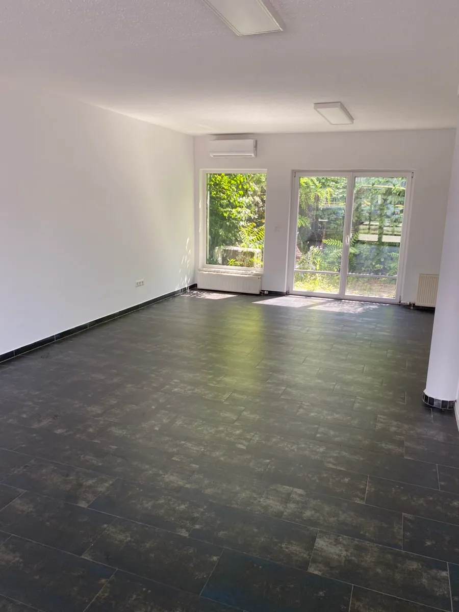 Geschäftslokal - View 2