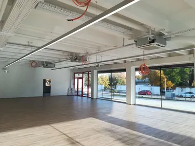 2-Zimmer-Gewerbeimmobilie mieten in Wiener Neustadt – 280 m², € 8 – Bild 3 von 8