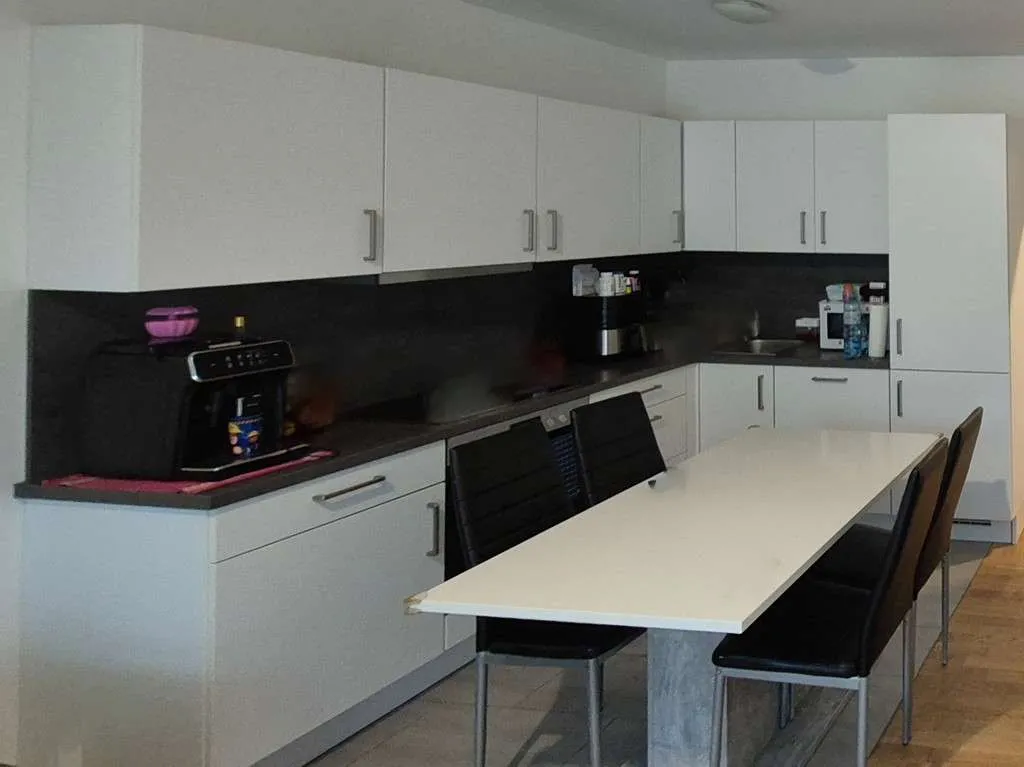 Obernberg am Inn: Perfekte Start - Single Wohnung mit großen Balkon & Tiefgaragenplatz! - Ansicht 2