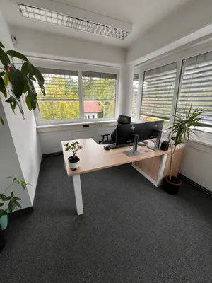 11-Zimmer-Gewerbeimmobilie mieten in Salzburg Stadt – 270 m², € 3.510 – Bild 9 von 16