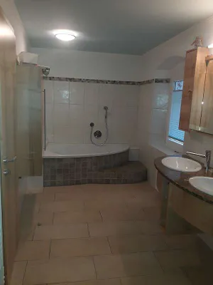 11-Zimmer-Wohnung mieten in Grieskirchen – 230 m², € 1.200 – Bild 9 von 15