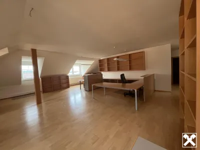 3-Zimmer-Gewerbeimmobilie mieten in Zwettl – 159 m², € 2.135 – Bild 2 von 9