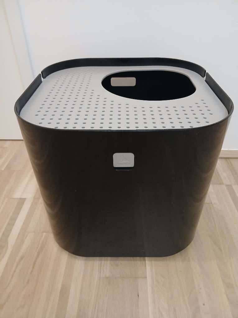 toilettenpapier ersatzrollen aufbewahrung Cappa Toilettenpapierhalter mit Aufbewahrung fr Ersatzrollen  Umbra Europe