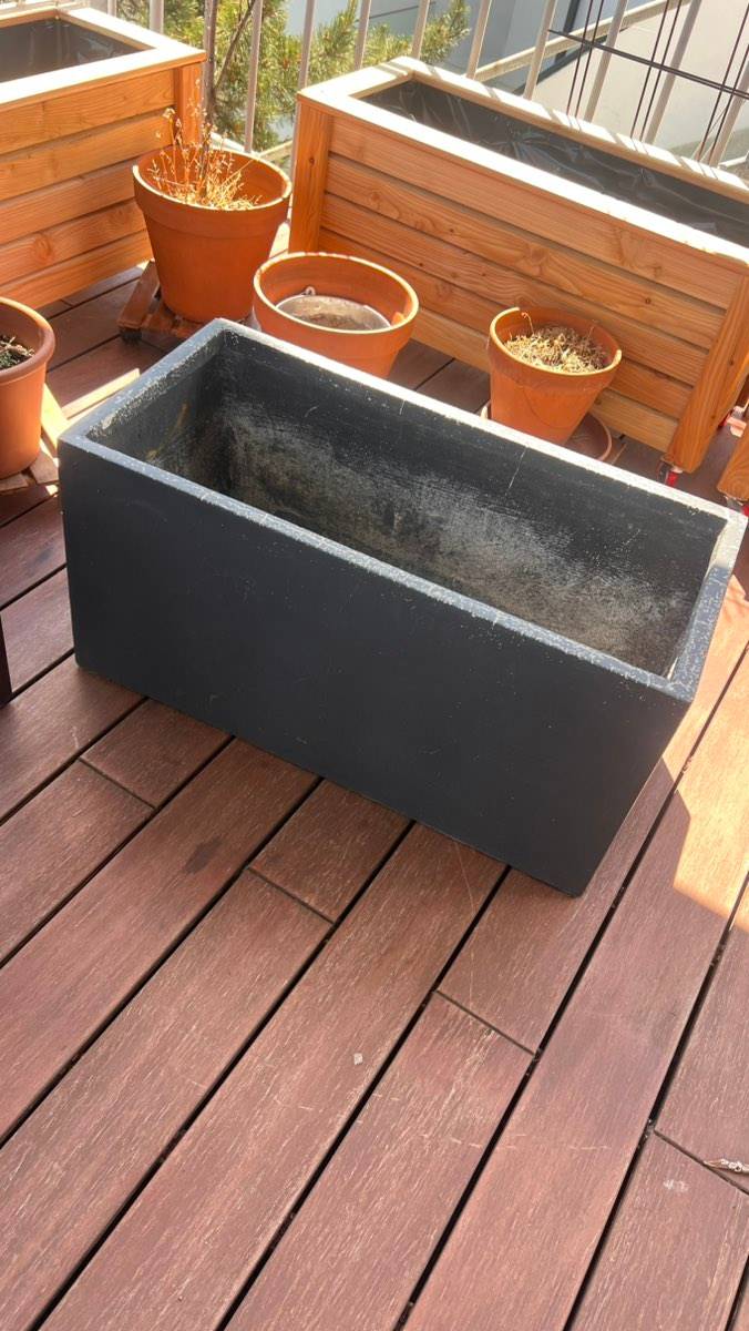 Outdoor Pflanzkasten/ Blumenkasten/ Hochbeet in Anthrazit,  35,- (1060  Wien) - willhaben