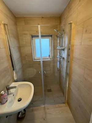 1-Zimmer-Wohnung mieten in Neunkirchen – 30 m², € 450 – Bild 2 von 10