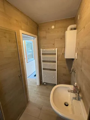 1-Zimmer-Wohnung mieten in Neunkirchen – 30 m², € 450 – Bild 4 von 10