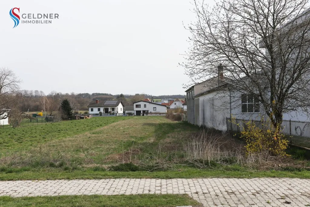 Großzügiges Baugrundstück statt Sparbuch - teilbar - zwei Straßenzufahrten - KEIN Bauzwang! - Ansicht 3