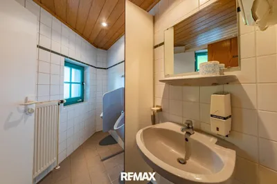 Immobilie kaufen in Hollabrunn – 160 m², € 269.000 – Bild 31 von 32