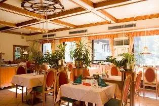 Gewerbeimmobilie mieten in Sankt Pölten Land – 385 m², € 1.000 – Bild 9 von 17