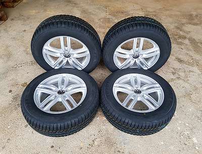 Komplettradsätze - Reifen / Felgen (Reifentyp: Winterreifen) | willhaben