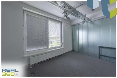 6-Zimmer-Gewerbeimmobilie mieten in Linz – 145 m², € 1.407 – Bild 10 von 19