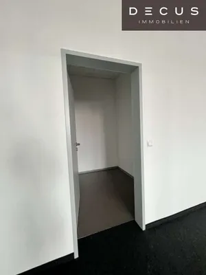 Gewerbeimmobilie mieten in Wien – 261 m², € 10 – Bild 9 von 14