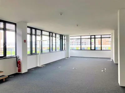 8-Zimmer-Gewerbeimmobilie mieten in Wien – 364 m², € 7.409 – Bild 2 von 6