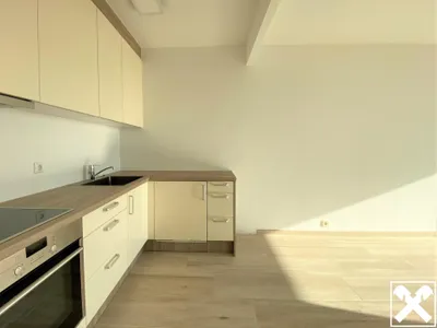 2-Zimmer-Wohnung kaufen in Gmunden – 64 m², € 260.000 – Bild 2 von 7