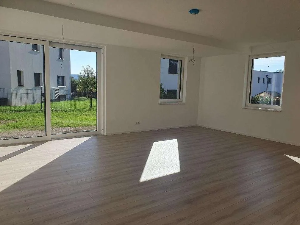 NEUBAU-EINFAMILIENVILLA IN DORFRUHELAGE MIT DOPPELGARAGE NÄHE NEULENGBACH - Widok 3